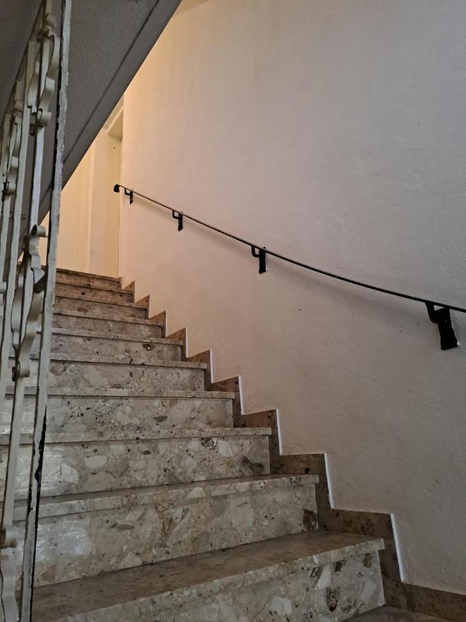 Studio Wohnung 34M², Kreuzbergl クラーゲンフルト エクステリア 写真